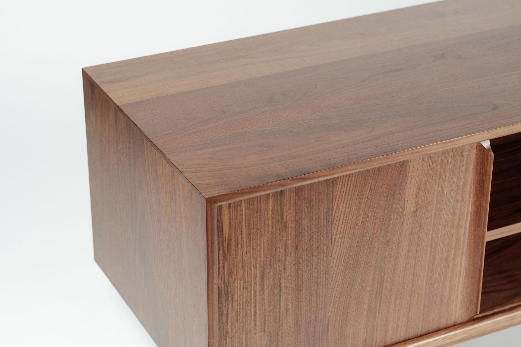 Zenith Media Credenza Hunt & Noyer Furniture